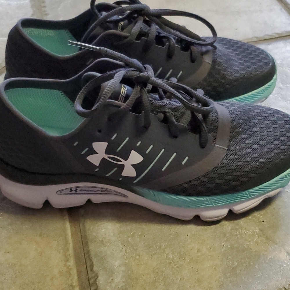 UA UNDER ARMOUR SpeedForm Speakers 8/8.5